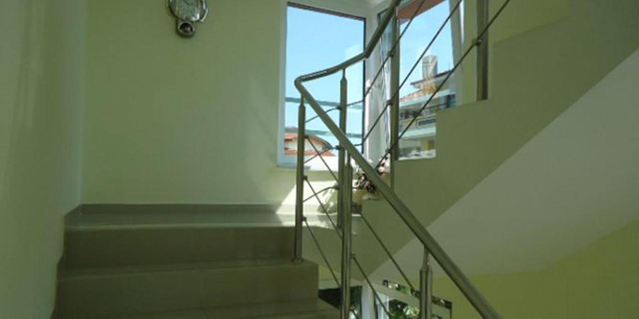 Хотел "Тихия Кът" Sozopol Exterior foto